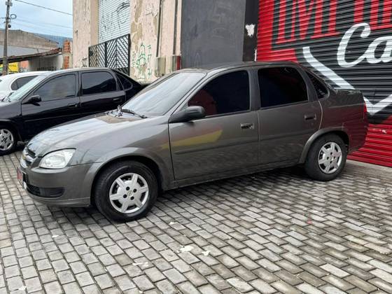 CHEVROLET CLASSIC 1.0 MPFI ADVANTAGE 8V FLEX 4P MANUAL